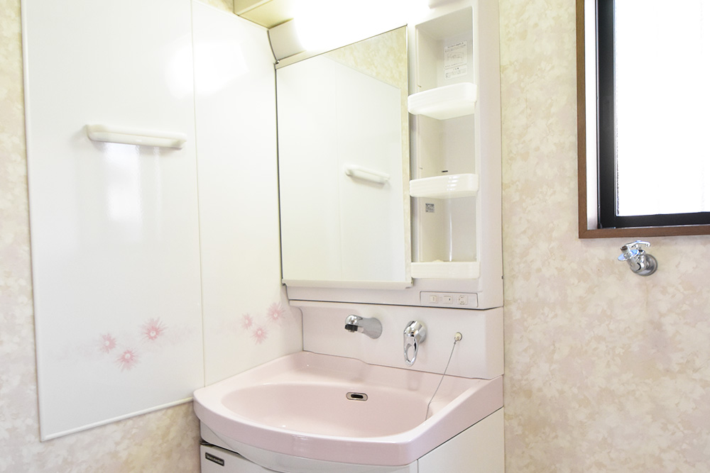 物件画像ギャラリー:すべての部屋に明るい光が差し込む家