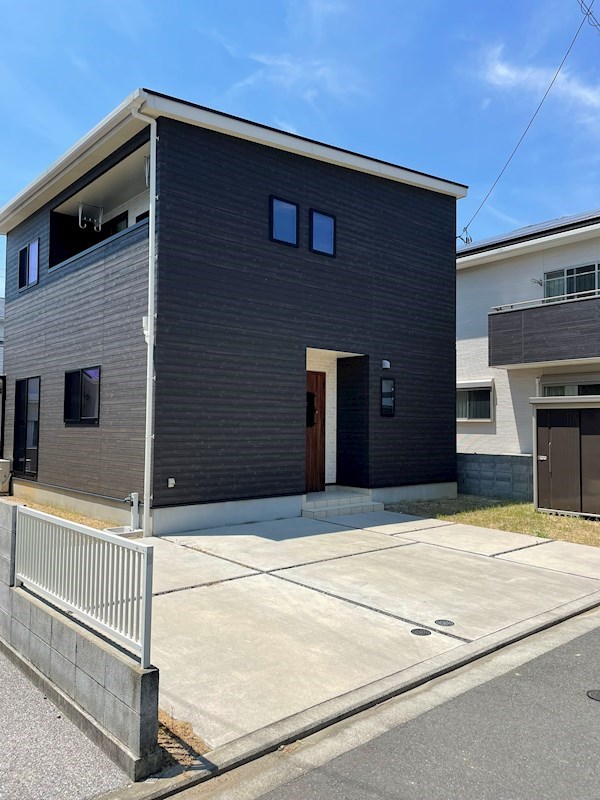 ギャラリー:【東温市田窪】2020年築・4LDK中古住宅 販売会開催!